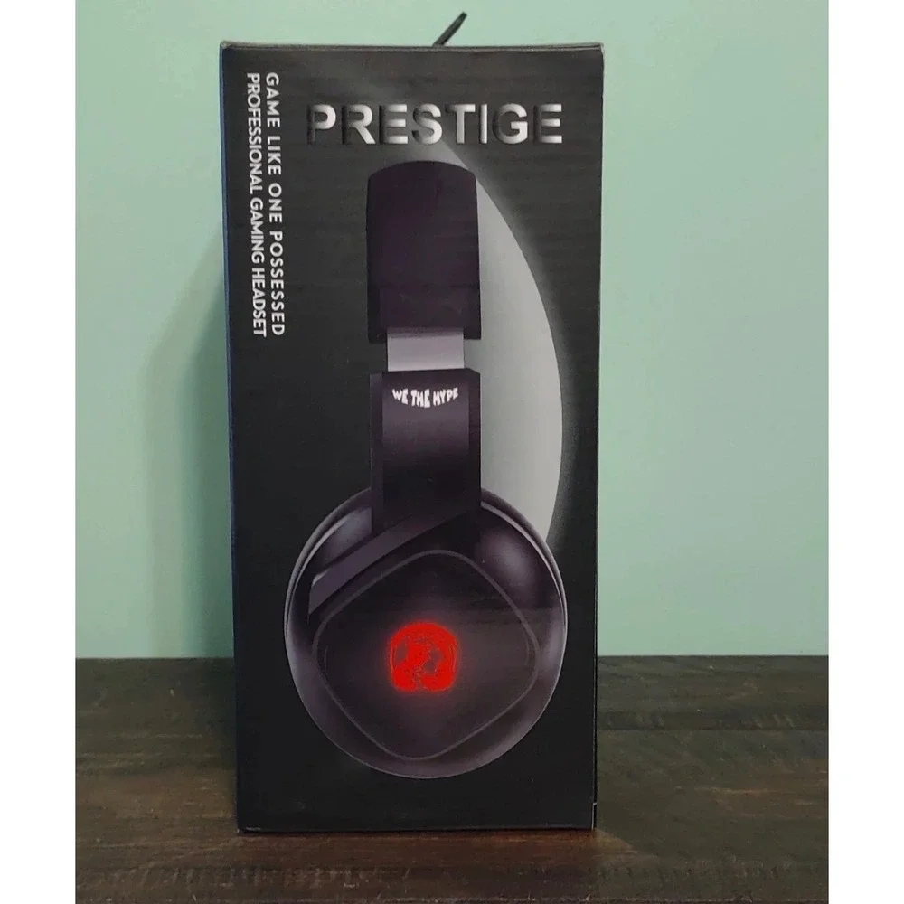 WeTheHype Prestige Professional Gaming Headset Black RedLED Noise Cancelling Mic